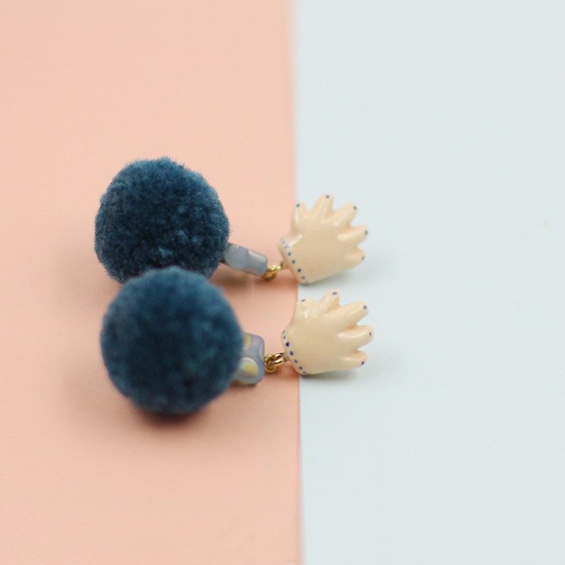 paramecium【莉桃汉德】粘土创意首饰原创设计耳钉 - 耳环/耳夹 - 粘土 