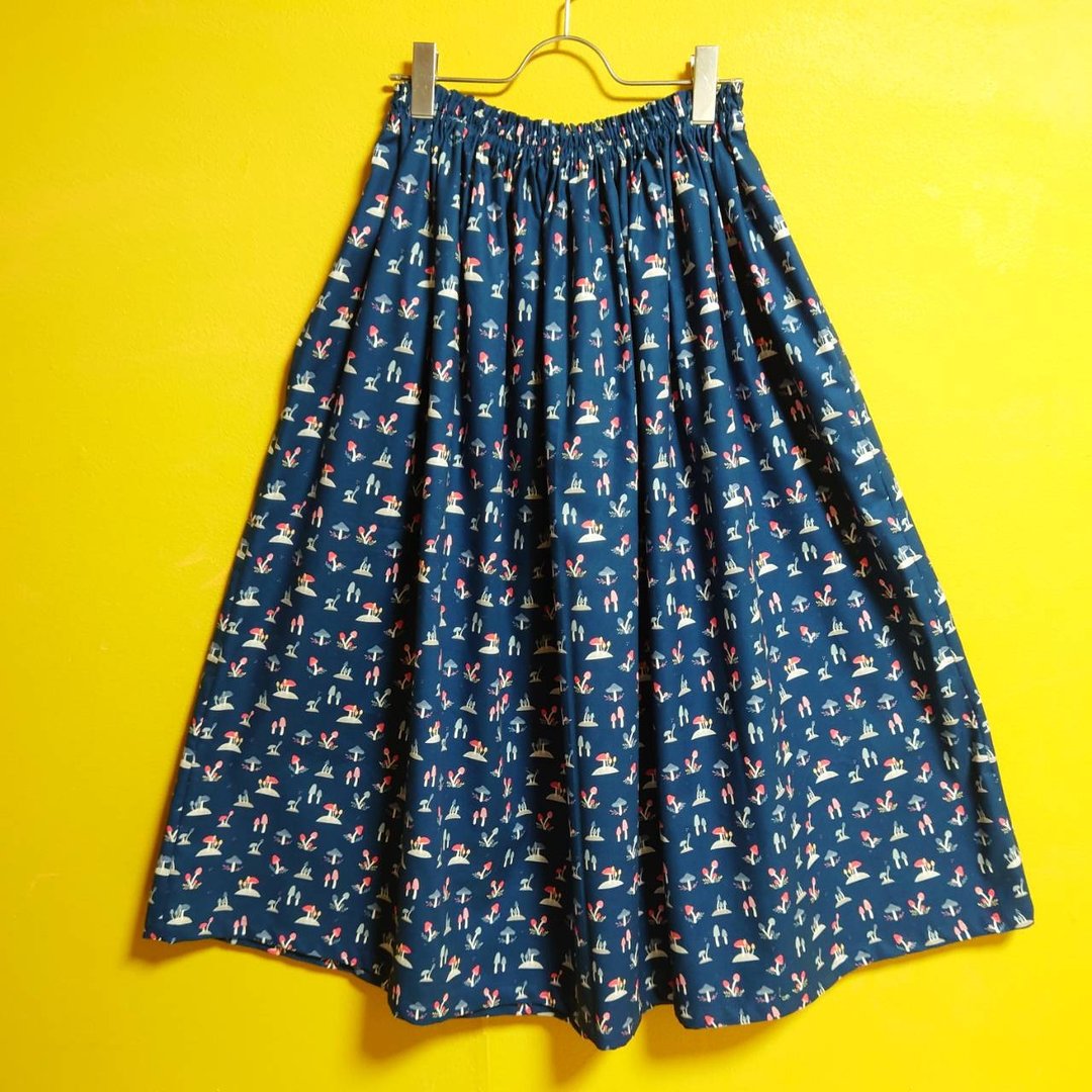 【订制商品】Mini mini mushroom skirt 海军蓝 / 均码 / 美国布料 / 日本制 - 裙子 - 棉 蓝色