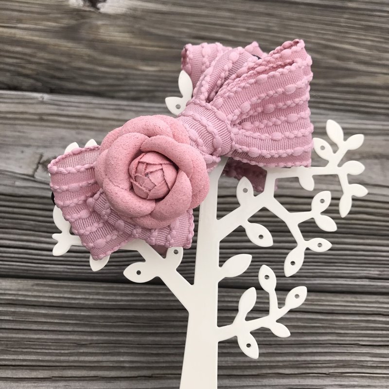 韩粉小香花蝴蝶多层 香蕉夹 - 发饰 - 其他材质 粉红色