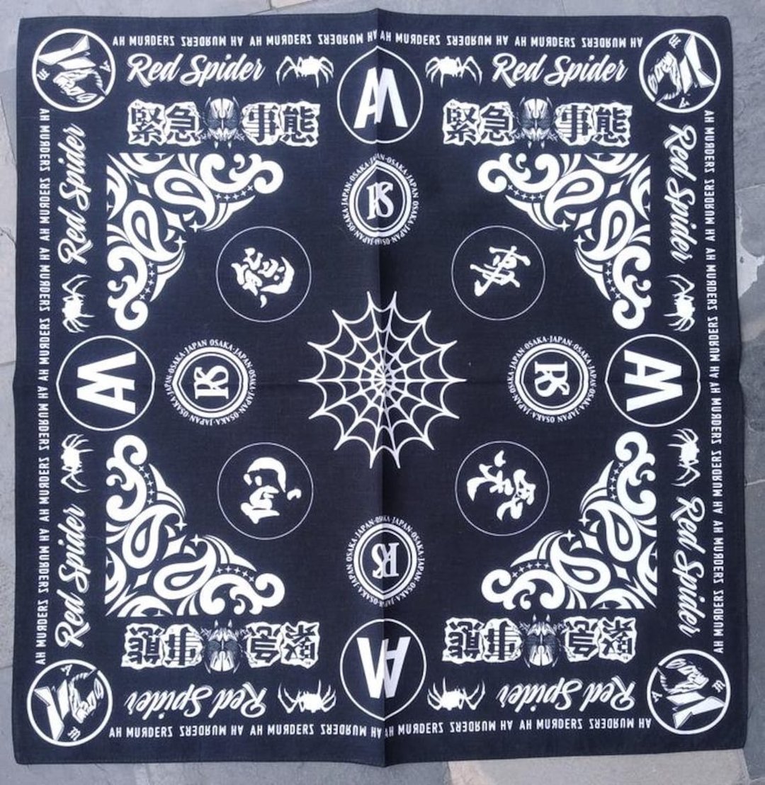 Ah Murders Red Spider Bandana Cotton PaisleyBlack Colour 20  x 20.5 JPOP Bandana - 手帕/方巾 - 棉 黑色
