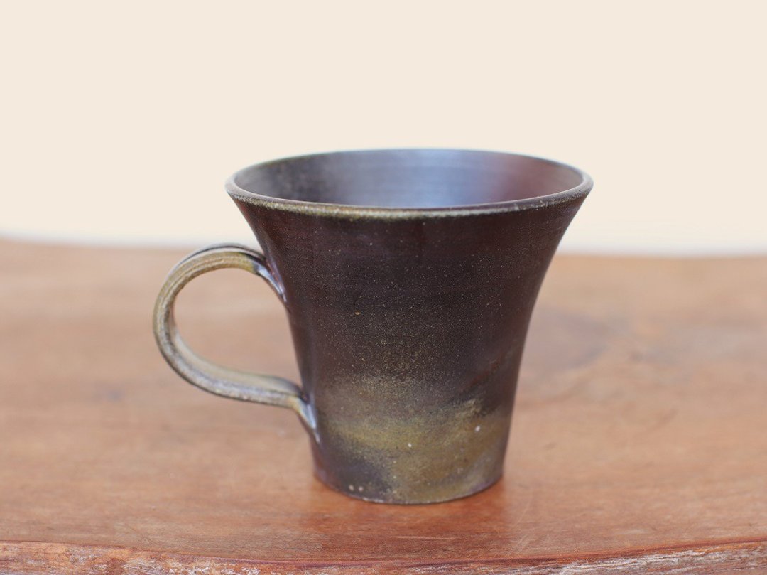 Bizen ware coffee cup (medium) c1-073 - 咖啡杯/马克杯 - 陶 咖啡色