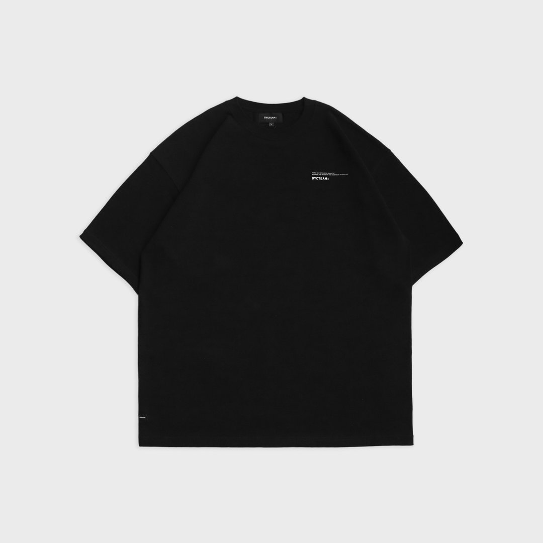 DYCTEAM - DL落肩标语TEE (black) - 男装上衣/T 恤 - 棉 黑色
