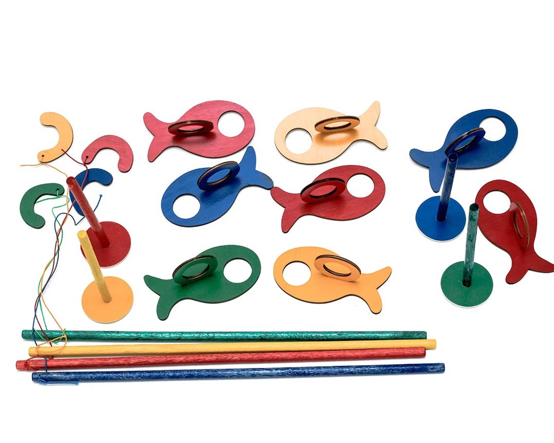 Fishing: 4 fishing rods, 4 stands ~for the catch~  stringing fish and 12 fish - 玩具/玩偶 - 木头 多色