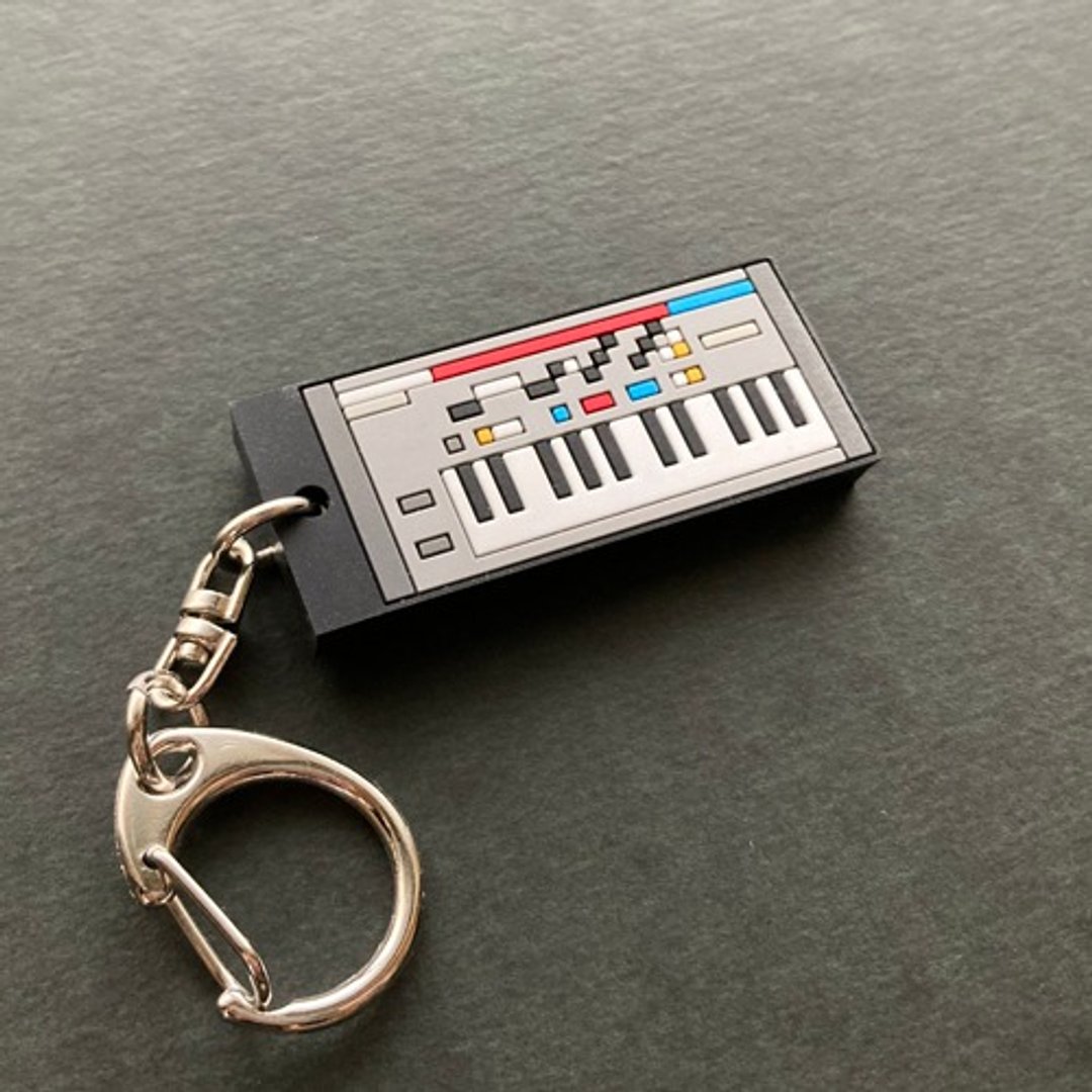 [Keychain] Synth Rubber Keychain / 03: ANALOG SYNTHESIZER - 吊饰 - 真皮 
