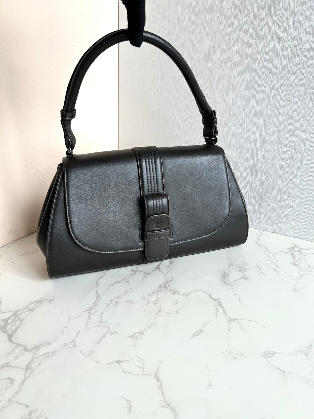 绝版古董包 Loewe焦茶色腋下包 二手中古包 皮革包 侧背包 单肩包 - 侧背包/斜挎包 - 真皮 咖啡色