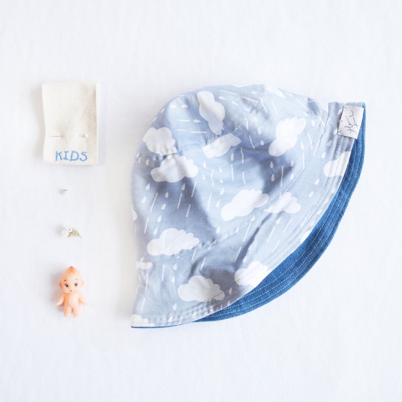 小孩双面渔夫帽 | 下雨天 - 围嘴/口水巾 - 棉．麻 灰色