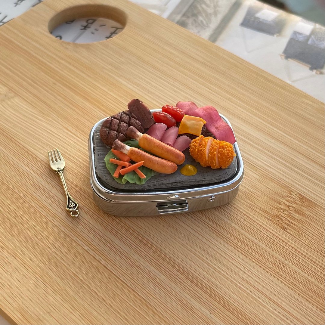 树脂黏土 享肉主义 饰品收纳盒 药盒 - 收纳用品 - 粘土 卡其色