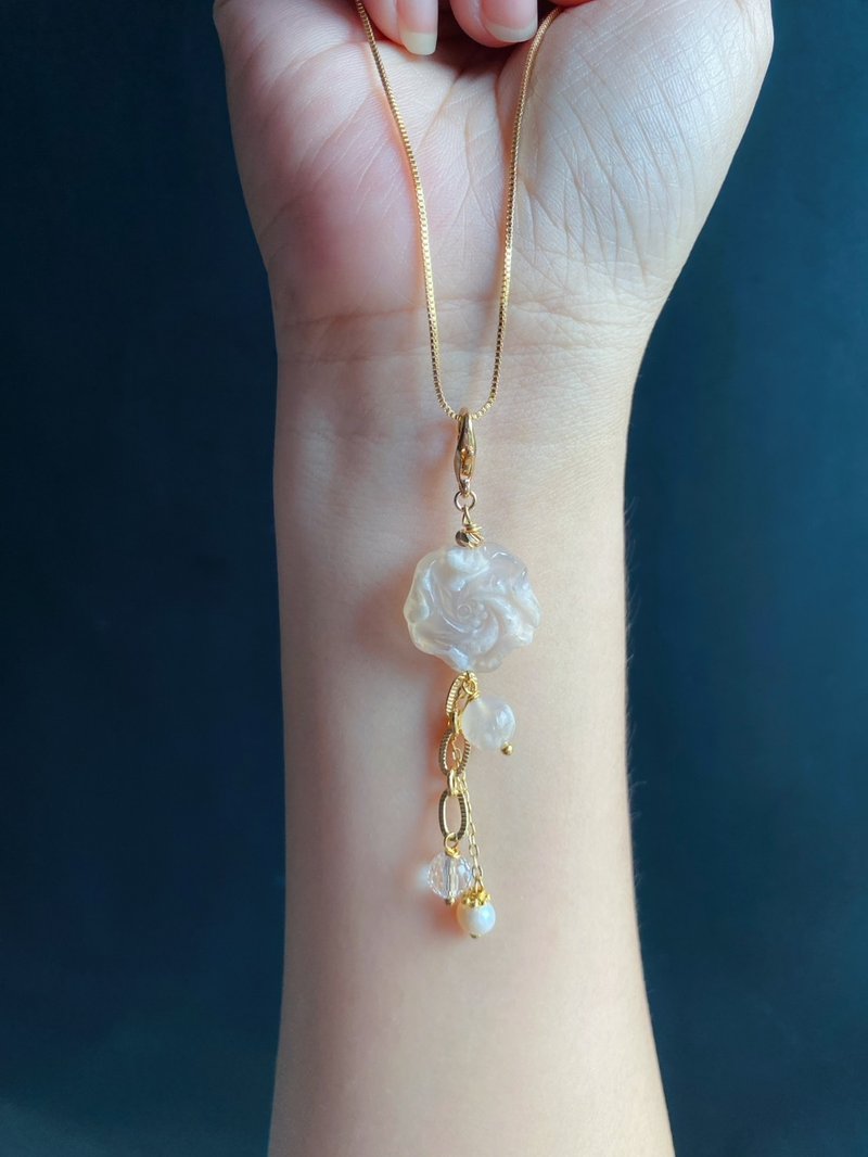 天然樱花玛瑙 婚纱白 珍珠 水晶 牡丹花 随意扣 项链 包挂 礼物 - 吊饰 - 水晶 红色