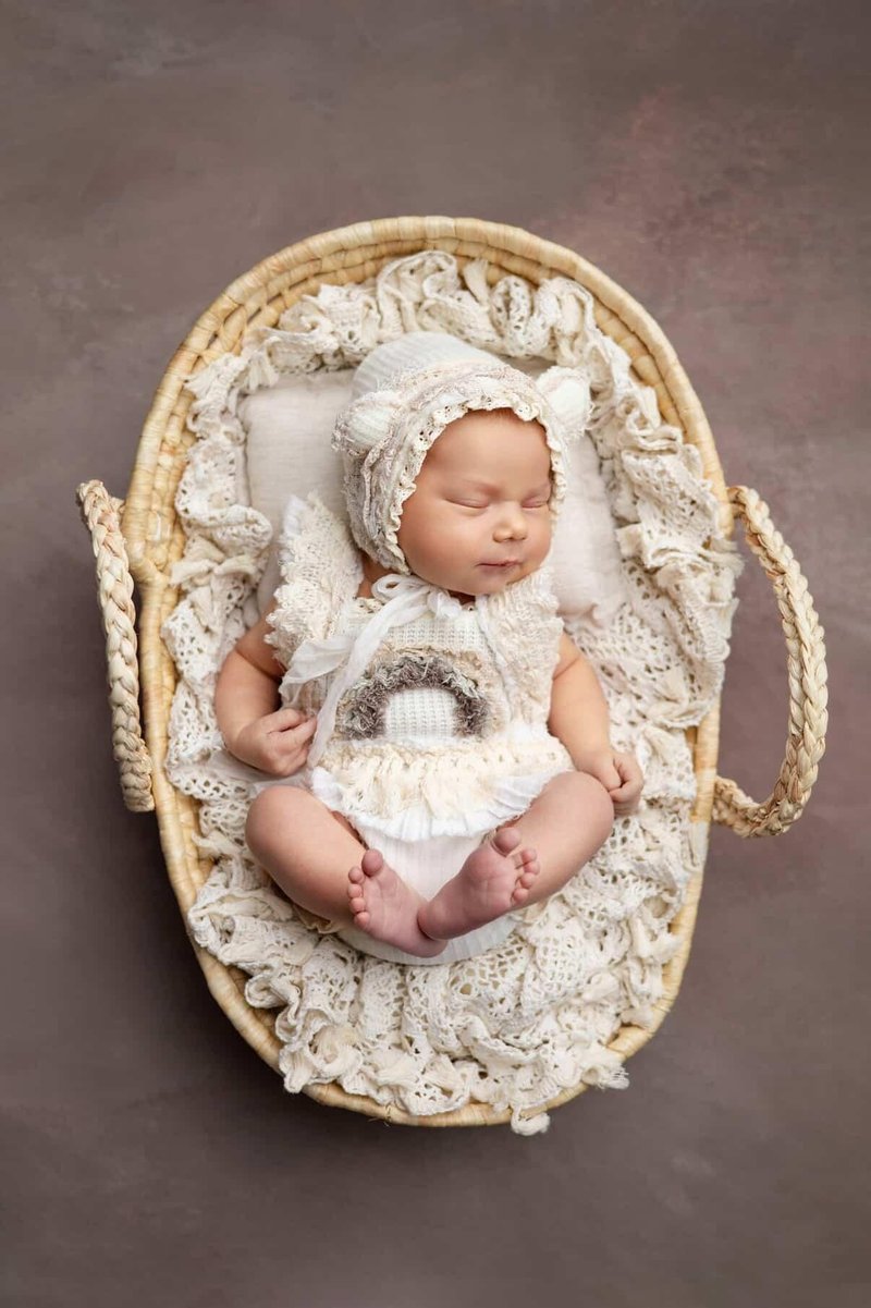 新生儿奶茶色连身衣与帽子 - boho bodysuit, bear hat - 新生儿写真拍摄 - 婴儿饰品 - 其他材质 白色
