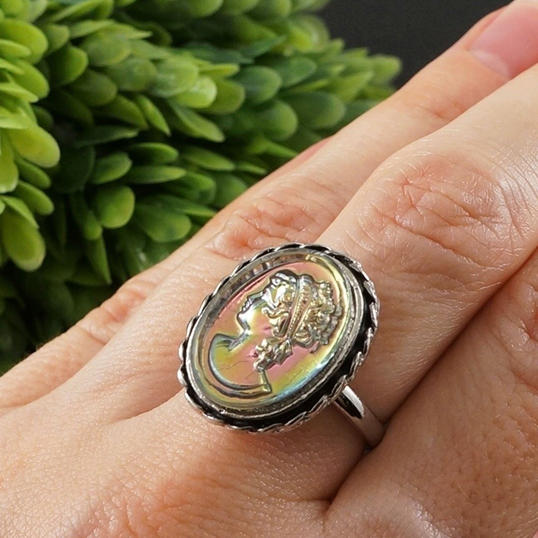 Lady Girl Intaglio Cameo Iridescent Vintage Glass Adjustable Ring Woman Jewelry - 戒指 - 玻璃 银色