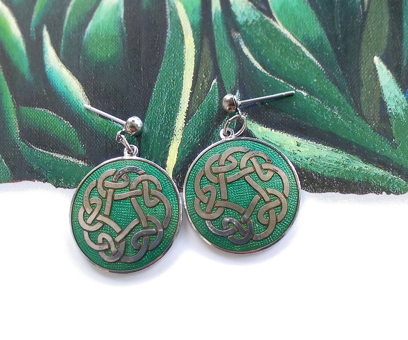Vintage Jewelry 景泰蓝 凯尔特结 绿底 耳勾 针式耳环 - 耳环/耳夹 - 其他金属 金色