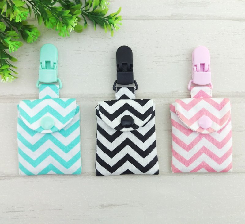 心动频率-3色可选。平安符袋 (可加价40绣名字) - 平安符/符袋 - 棉．麻 多色