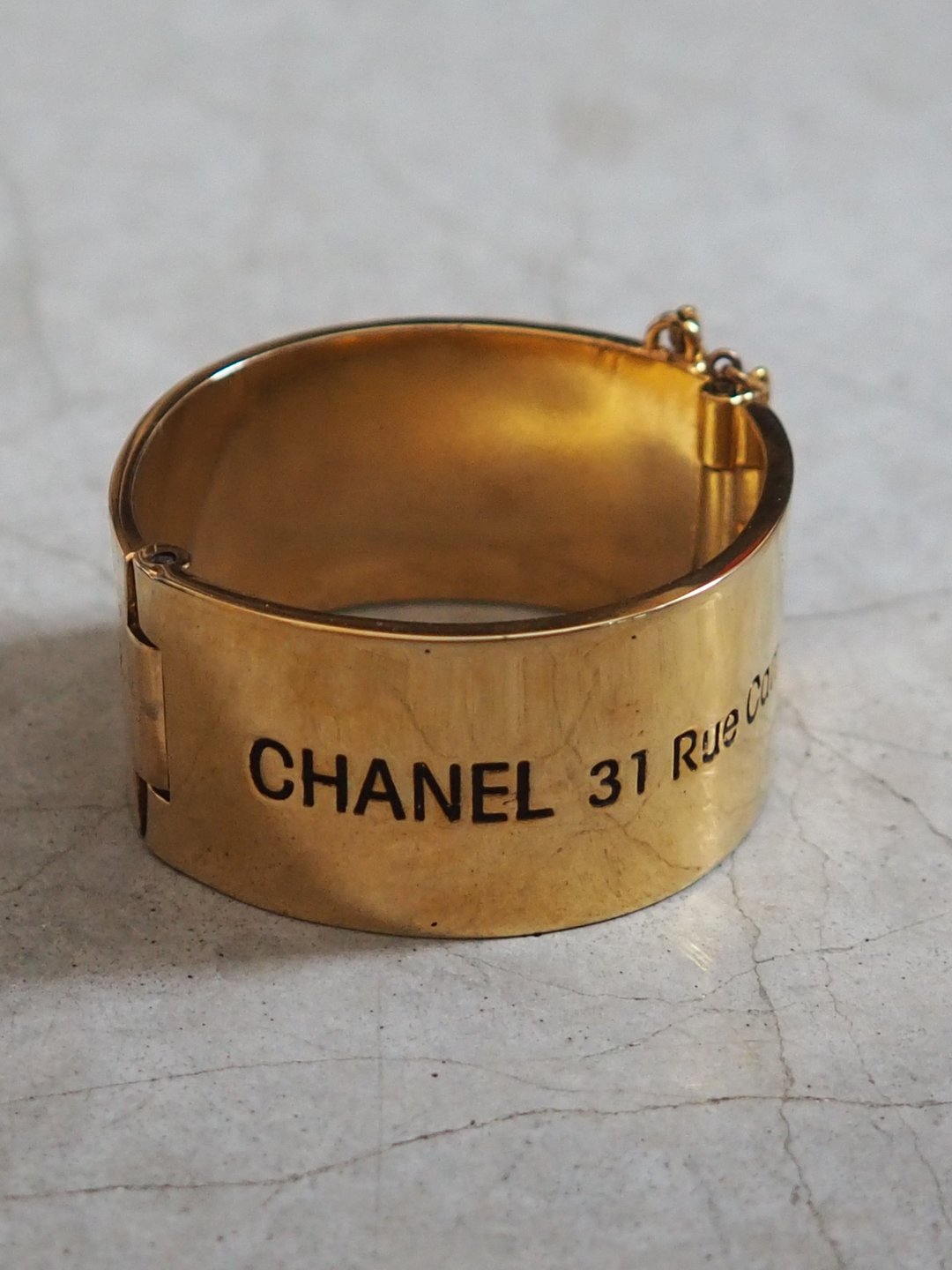 CHANEL 复古电话造型手镯 手环 金属 金色 - 手链/手环 - 其他金属 金色