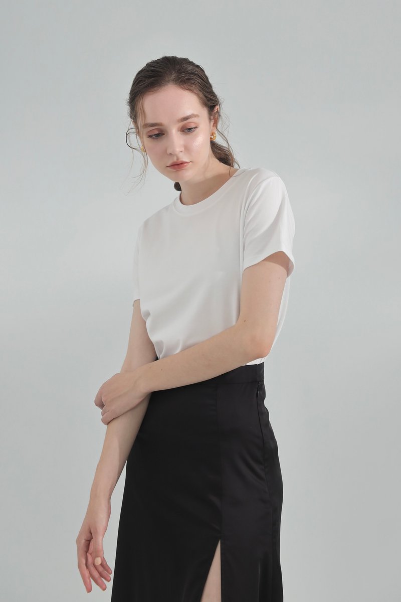 亲肤精梳柔软Tee - 女装上衣 - 棉．麻 白色