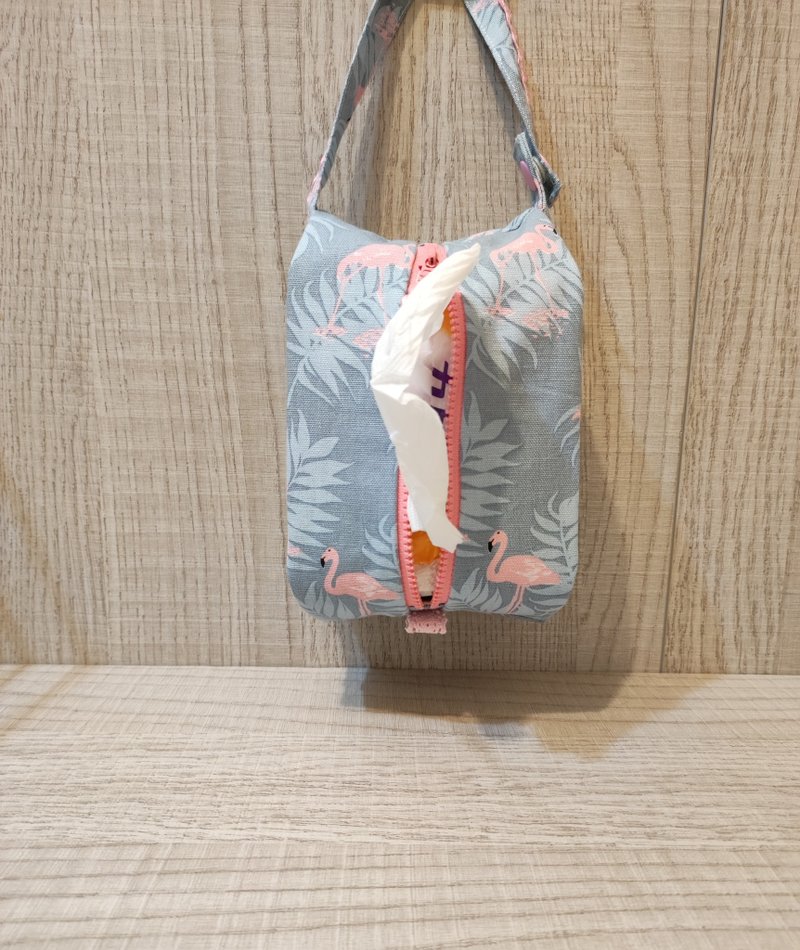 挂式平放两用面纸套(收纳包)-六种花色 - 纸巾盒 - 棉．麻 