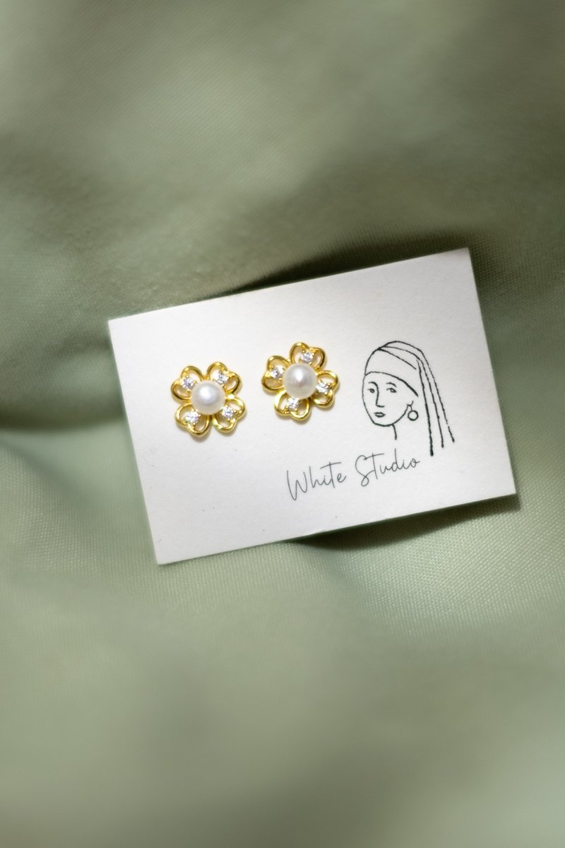 【幸运草】天然淡水珍珠 全925纯银锆石耳钉/耳夹 (金/银) - 耳环/耳夹 - 纯银 金色