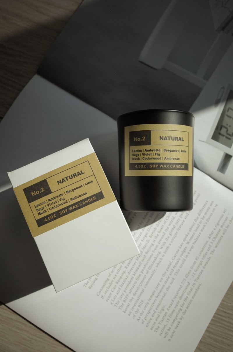 【送礼首选】手作木芯天然香氛蜡烛 【No.2  NATURAL  自然】 - 蜡烛/烛台 - 蜡 黑色