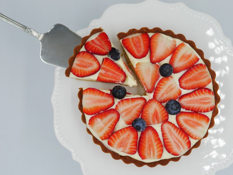 6寸草莓生乳塔 - 蛋糕/甜点 - 其他材质 