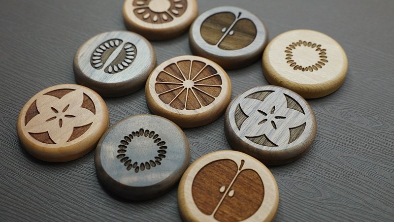 原木磁铁 JUICY系列 苹果/柳丁/番茄/杨桃/哈密瓜/奇异果 - 墙贴/壁贴 - 木头 咖啡色