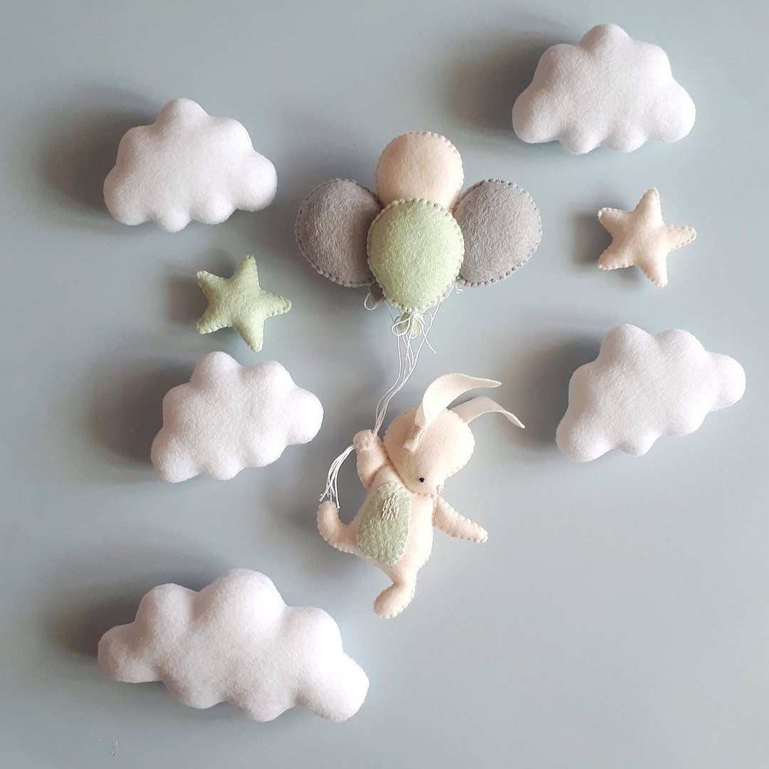 Bunny baby mobile, Green gray nursery, Hare balloons baby mobile, Star decor - 玩具/玩偶 - 其他材质 绿色