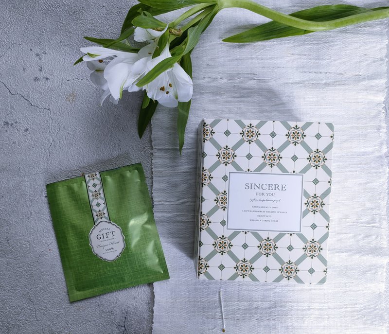 茉莉花语 绿茶 窨花 天然茉莉花香 - 茶 - 纸 白色