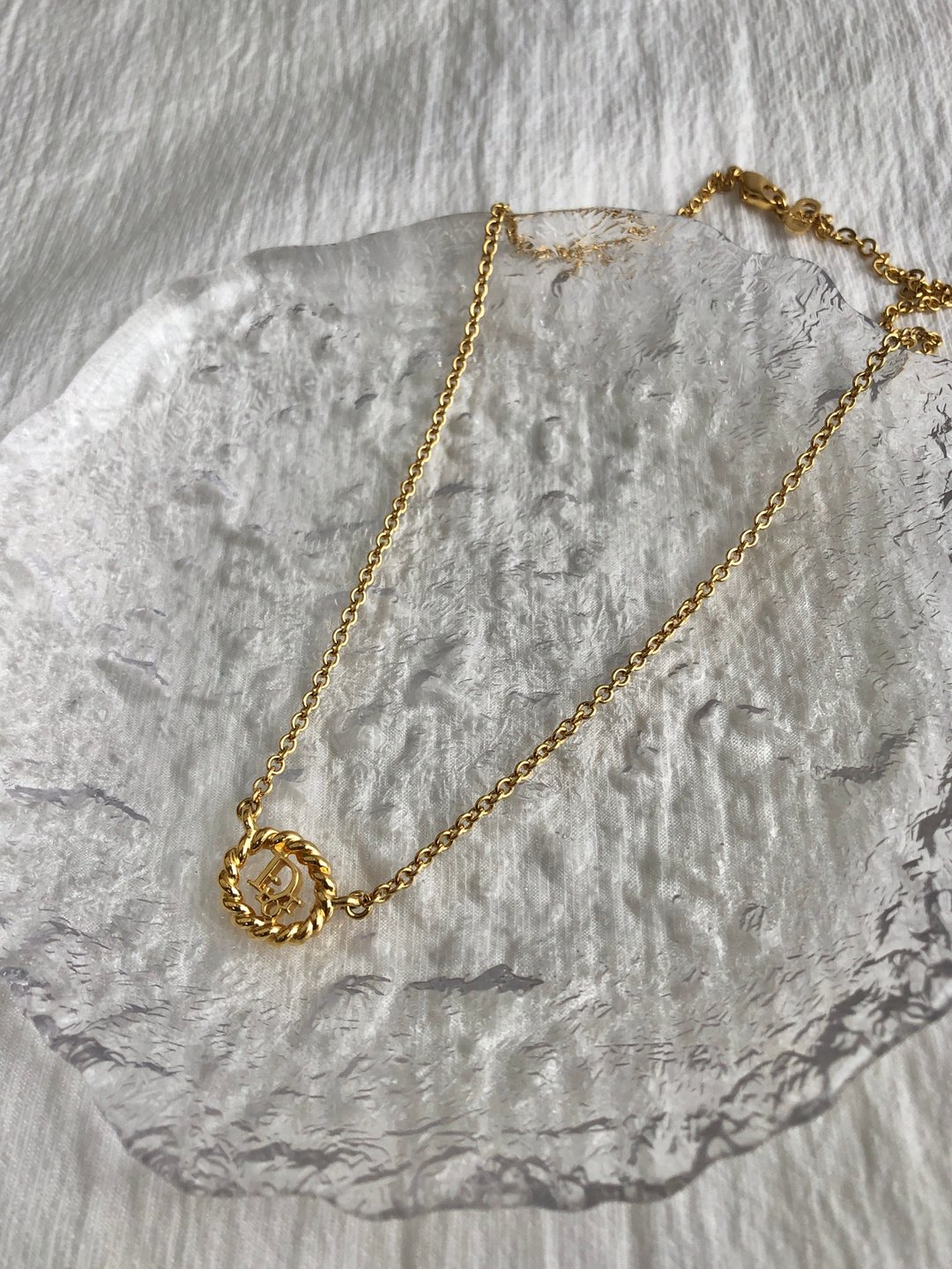 【日本直送 名牌中古包】Christian Dior 蔻依 颈链 金色 Dior 标志 扭纹 design vintage wmvh6x - 项链 - 其他材质 金色