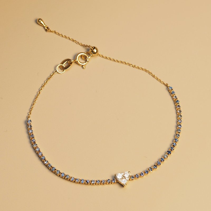 18K金钻石心形蓝宝石手链 18K Gold Diamond Heart Blue Sapphire - 手链/手环 - 贵金属 