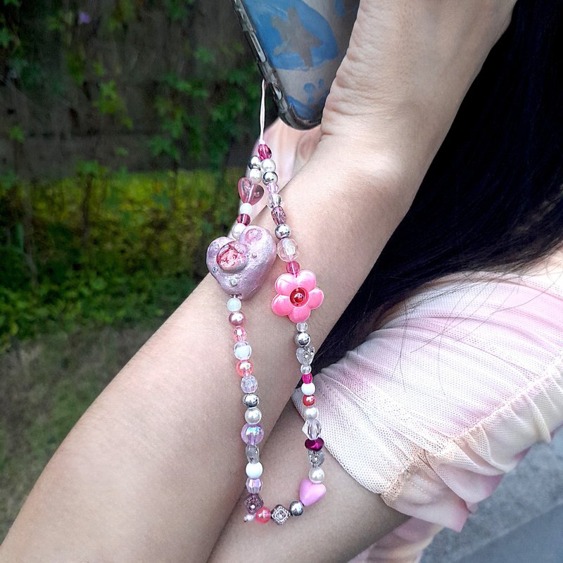 少女的心手制手机链 - 挂绳/吊绳 - 粘土 粉红色