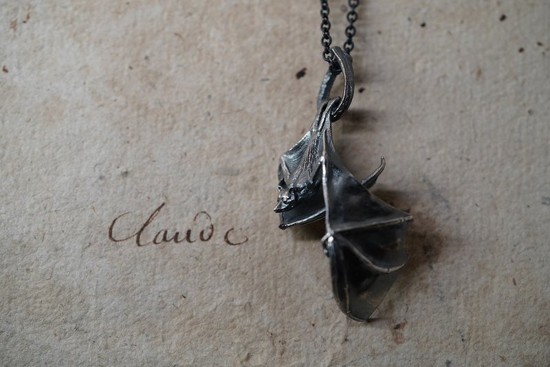 925银蝙蝠吊坠连16寸项链 - 项链 - 纯银 银色