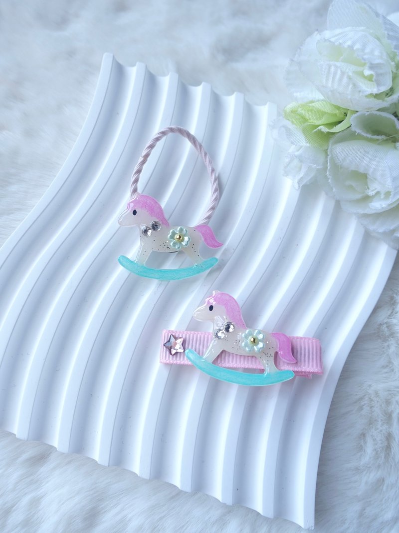 手绘木马发饰 发圈发夹 热缩片滴胶 UV Resin hair accessories - 发饰 - 其他材质 