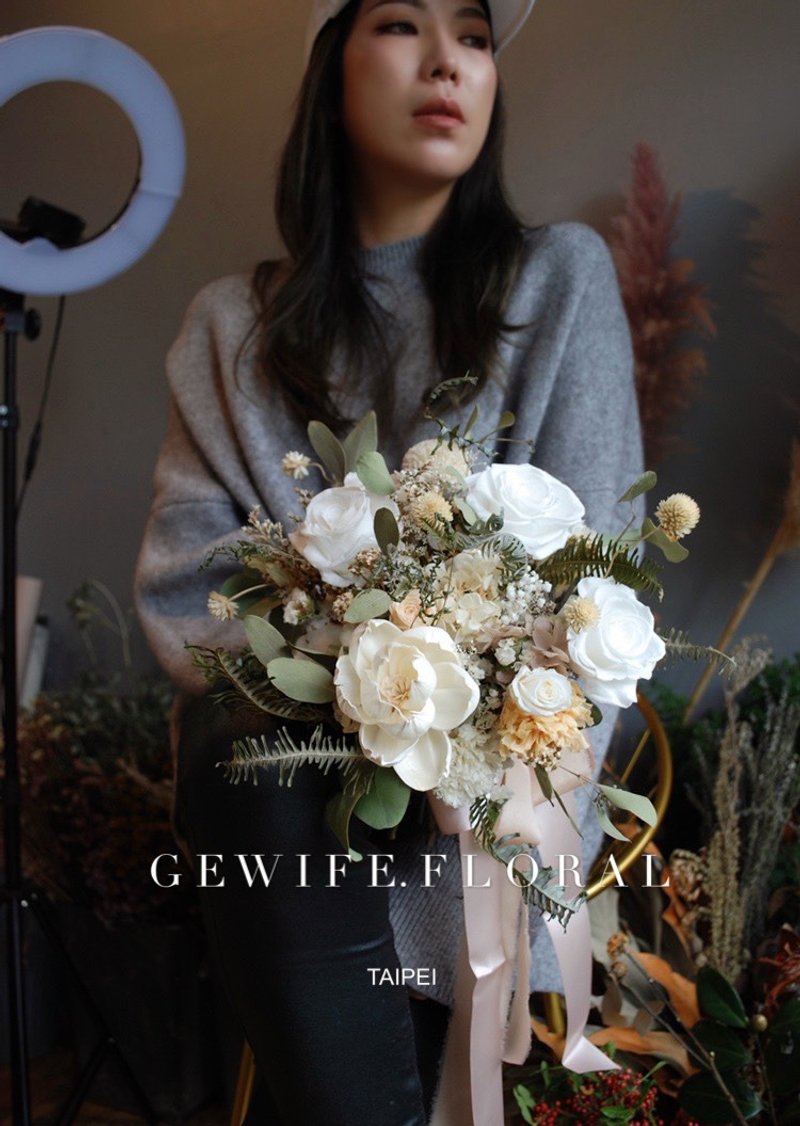 迷雾森林 永生新娘捧花/婚礼/花束 - 干燥花/捧花 - 植物．花 白色