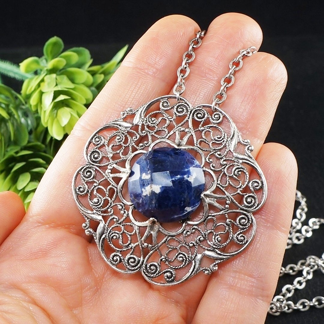 Blue Sodalite Ultramarine Stone Round Silver Filigree Victorian Necklace Jewelry - 项链 - 半宝石 蓝色