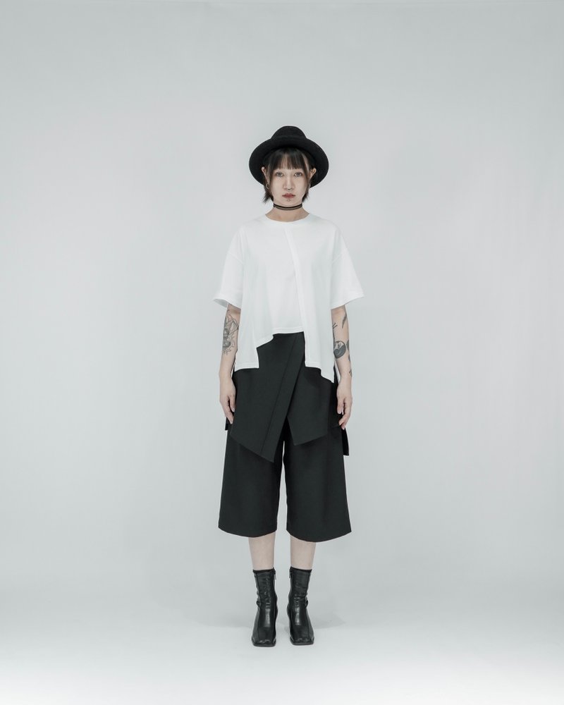 MUKK DESIGN 不规则斜裁T-白 - 女装 T 恤 - 聚酯纤维 白色