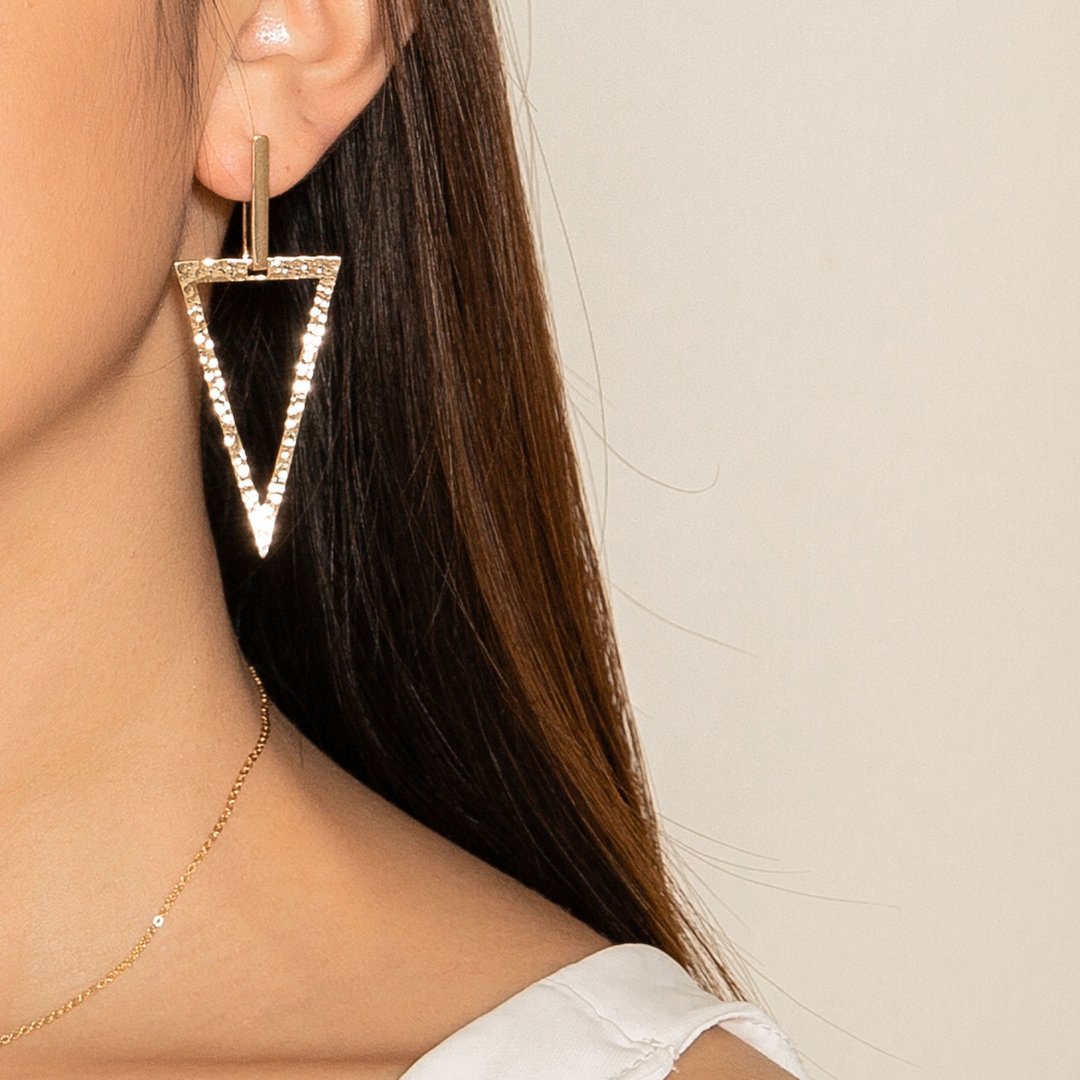 Triangle Drop Earrings三角形几何镀18K金垂坠大耳环 礼物 送礼 - 耳环/耳夹 - 铜/黄铜 金色