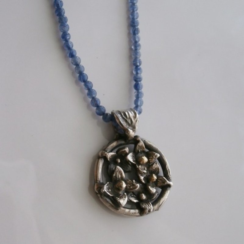 Floret necklace - 项链 - 其他金属 