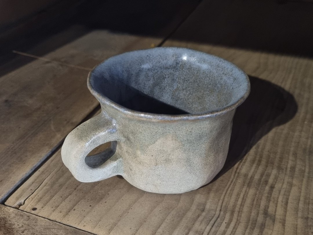 【眽眽制陶】紫蓝内衬渐层杯 - 盆器 杯子 - 其他杯子 - 陶 卡其色