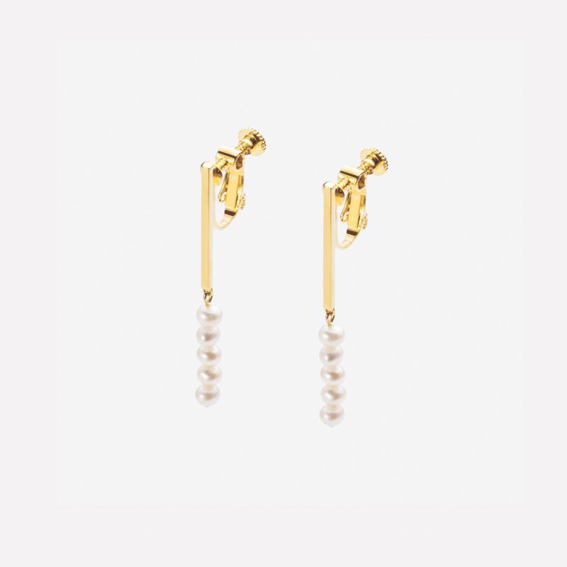 简约线条 / Issac earrings 一对 - 耳环/耳夹 - 其他金属 金色