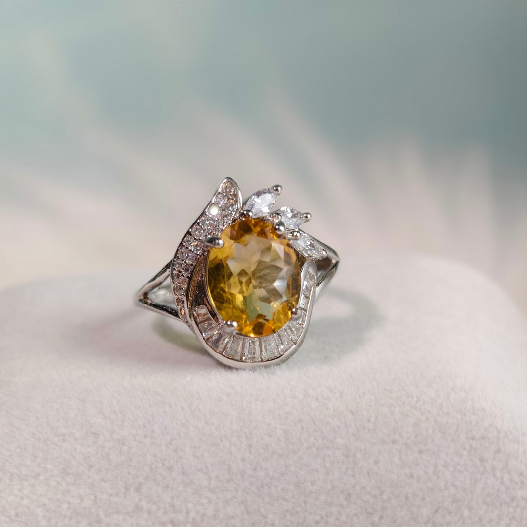 黄水晶 精致戒指 天然黄水晶 招财 提升气场 带来好运 纯银制作 - 戒指 - 水晶 黄色
