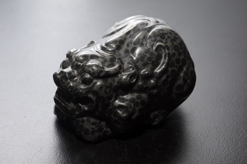 泰国龙宫黑灵骨舍利  矿石/水晶/灵修/开运/招财/破煞/防小人 - 摆饰 - 半宝石 