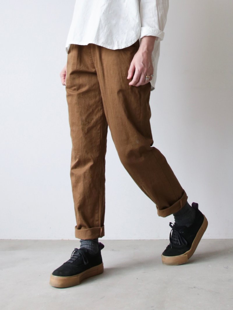 Omake Original 抽绳弹性直筒裤 - 中性裤装 - 棉．麻 卡其色