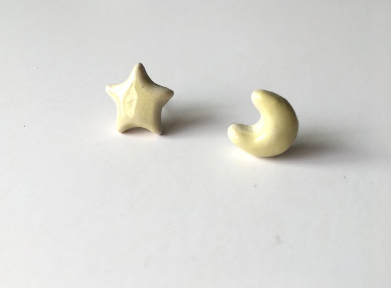 石下 / 黄色 星星 月亮 陶瓷 耳环 - 耳环/耳夹 - 瓷 黄色