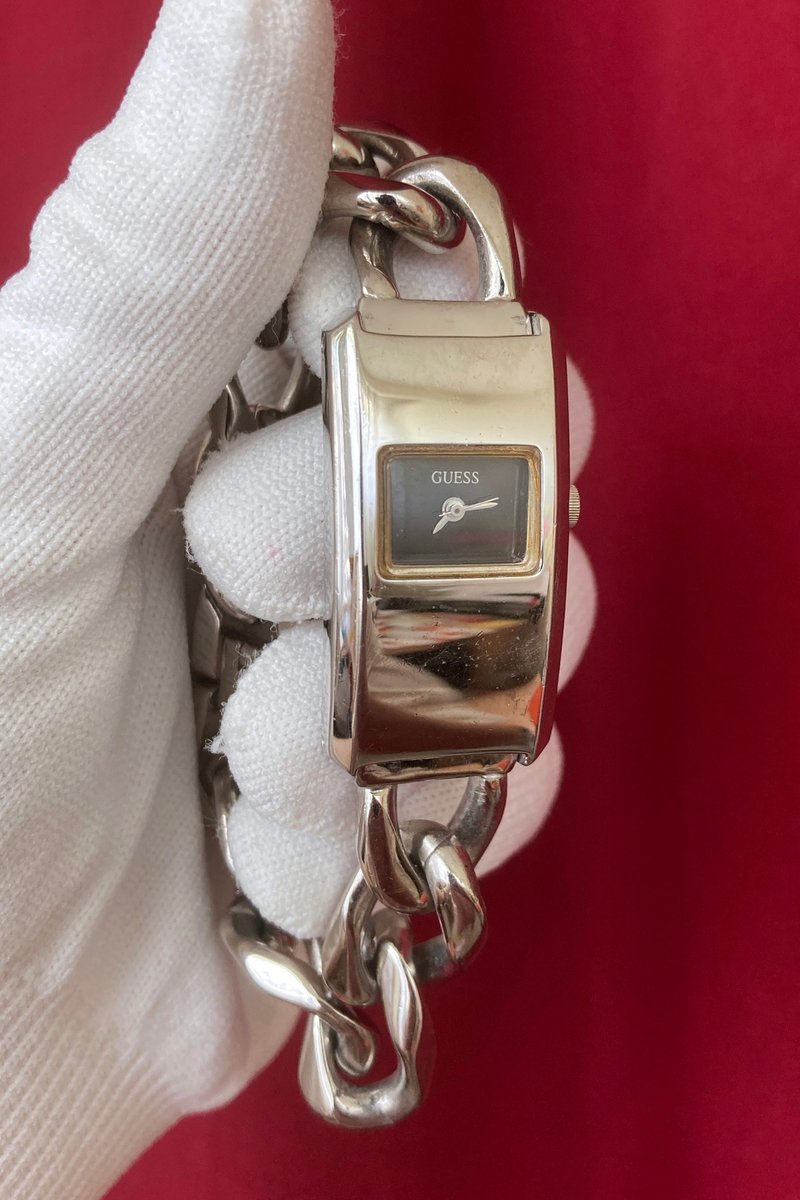 GUESS 银色 方形 厚实 不锈钢 链带式表带 石英表 古董表 - 女表 - 其他材质 