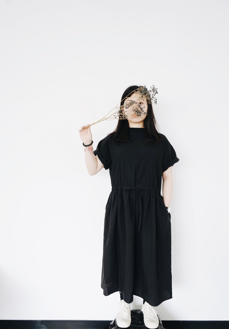黑色连身裙 - 洋装/连衣裙 - 棉．麻 黑色