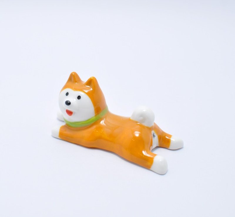 【日本Decole】concombre 疗愈系筷架/纸镇/笔架★柴犬图案 - 筷子/筷架 - 陶 金色