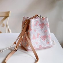 刺绣莓果小水桶包 台湾手工制作 日本进口布料