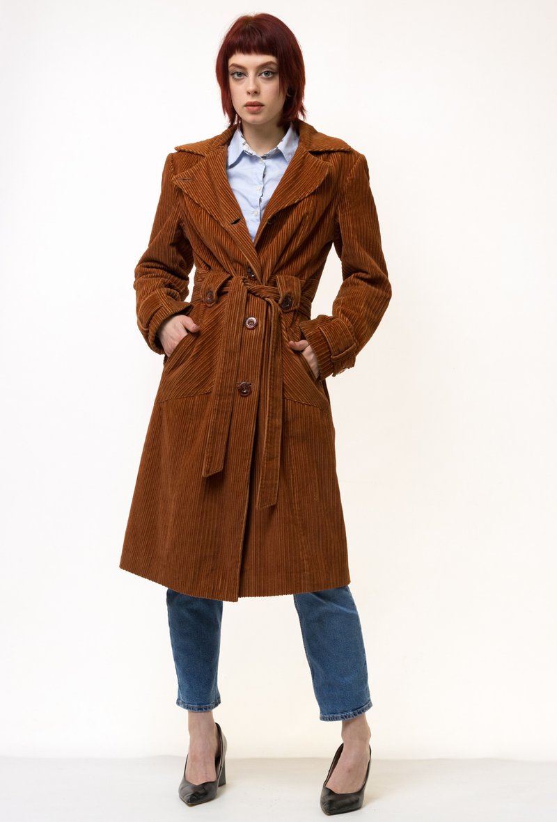 70s Vintage Women's M Beige Corduroy Long Coat Overcoat Trench - 女装西装外套/风衣 - 棉．麻 咖啡色