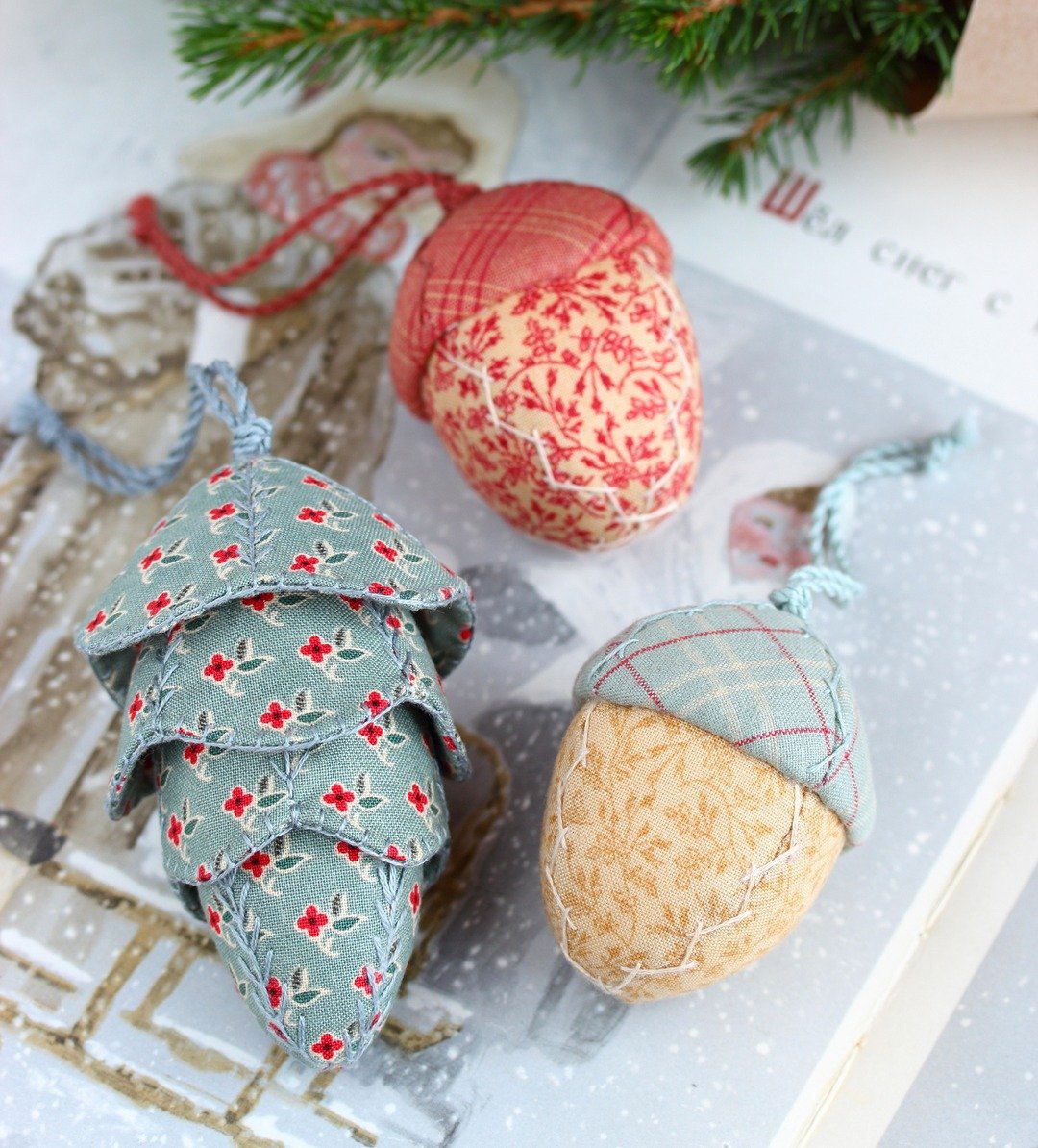 PDF Acorn and Pine Cone Christmas Ornaments Sewing Pattern - 手工艺教程/工具书 - 其他材质 
