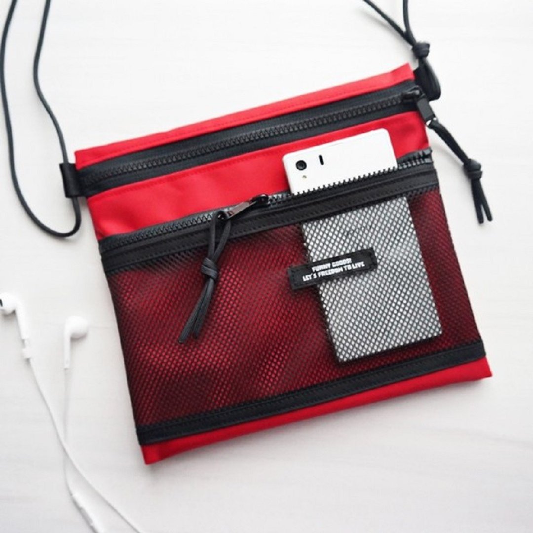 Mane Sakosh Bag Waterproof Double Fastener (Red x BLACK Mesh) - 侧背包/斜挎包 - 尼龙 红色