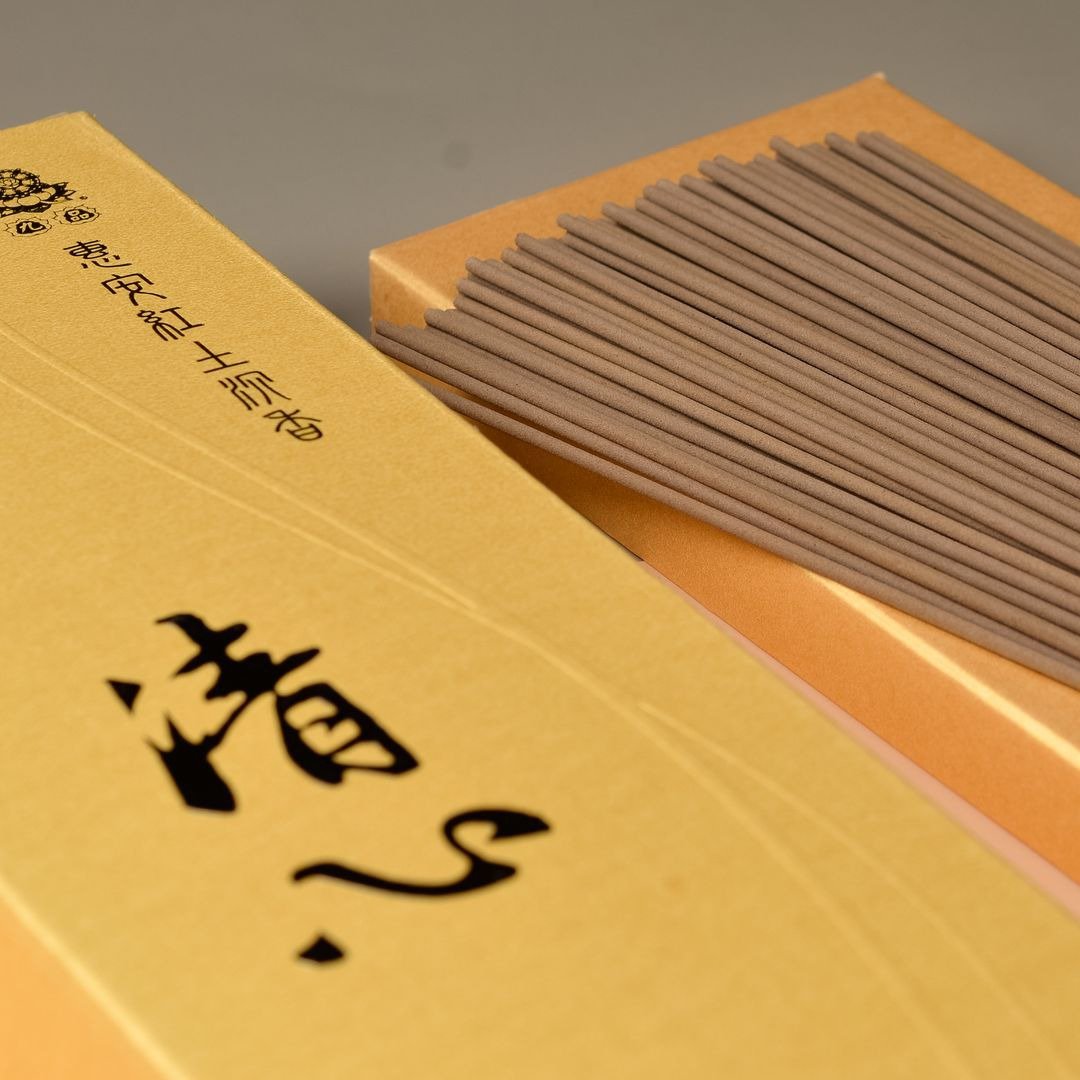 清心-九品惠安红土沉立香-1尺3 - 香薰/精油/线香 - 其他材质 黄色
