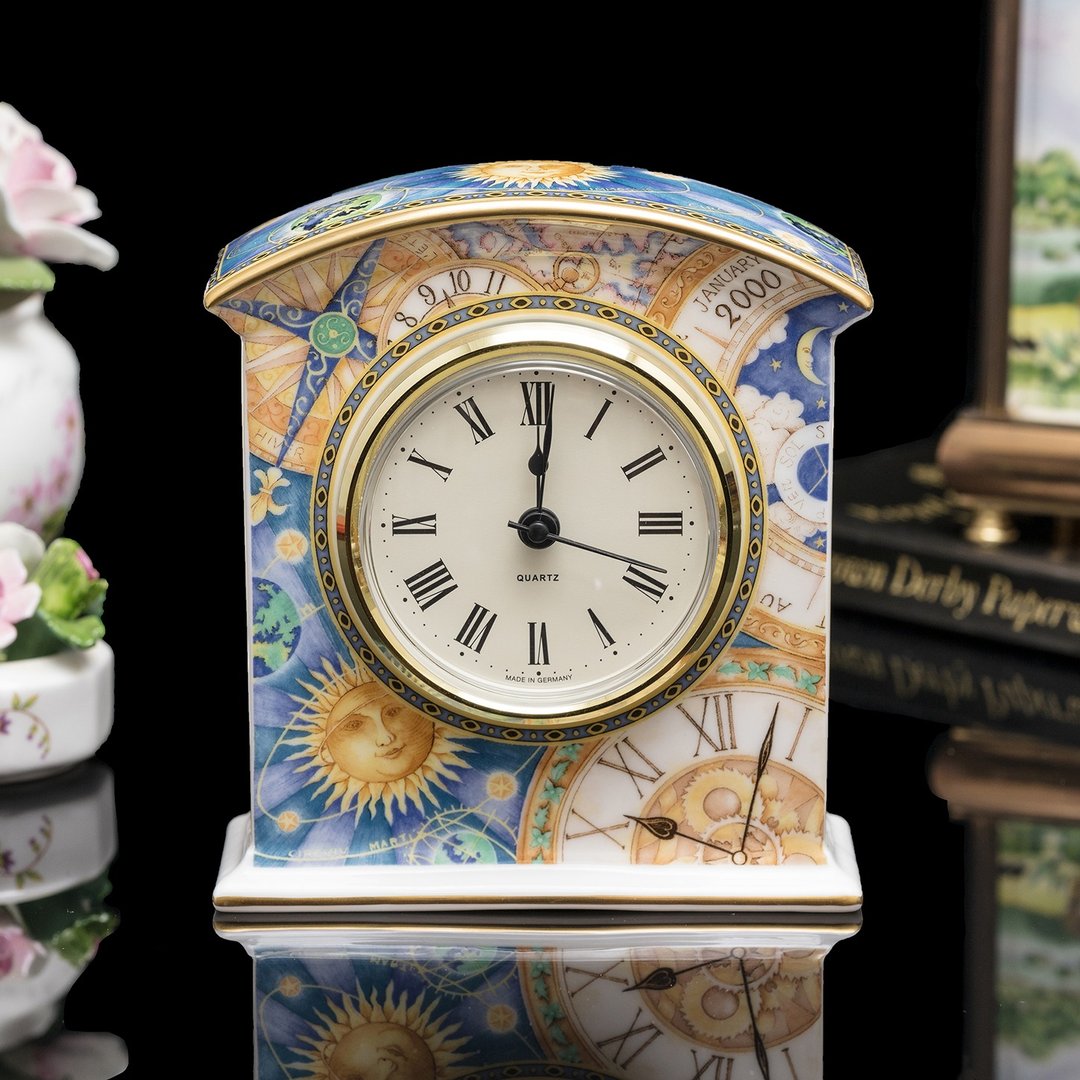 英国制Royal Doulton 1998美丽新世界千禧年骨瓷时钟桌钟 - 时钟/闹钟 - 瓷 